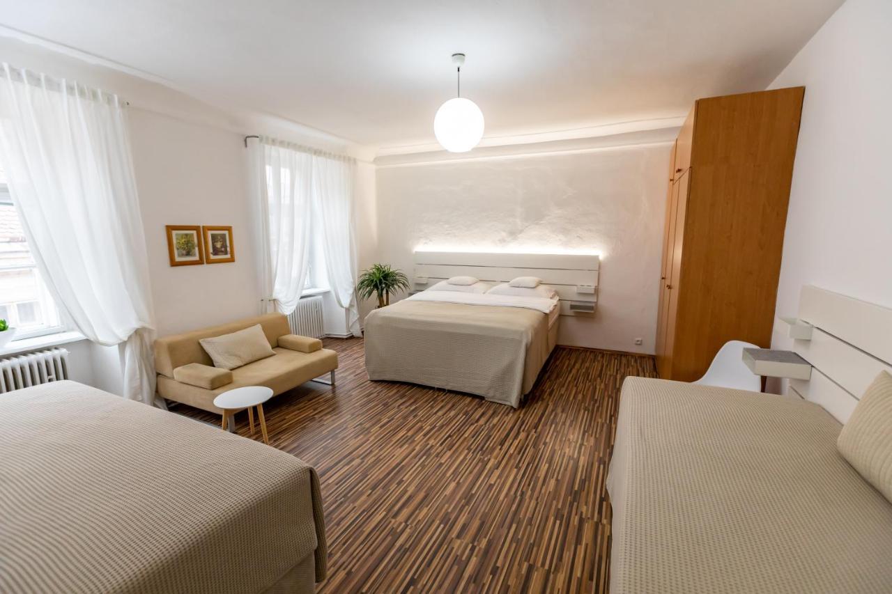 Palac Daun - Studio Apartments Znojmo Eksteriør bilde